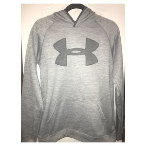 Under Armour Sweatshirt